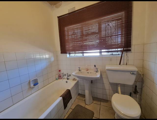 3 BEDROOM HOUSE FOR SALE IN UNITAS PARK